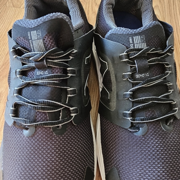 New Balance 3040 Men's Classic Running Sneakers Shoes Black Size US 15. - Picture 11 of 12